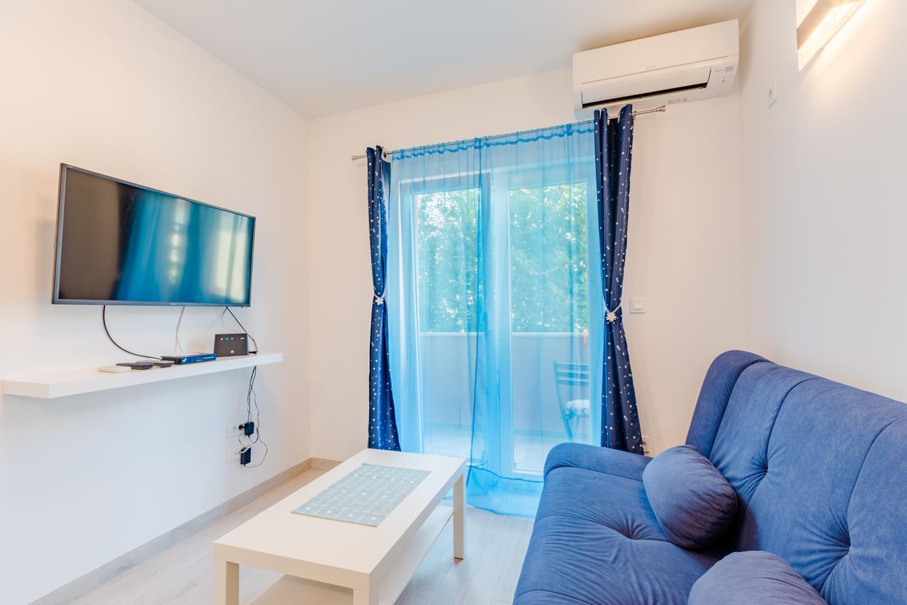 Apartment Karlo Каштела Екстер'єр фото